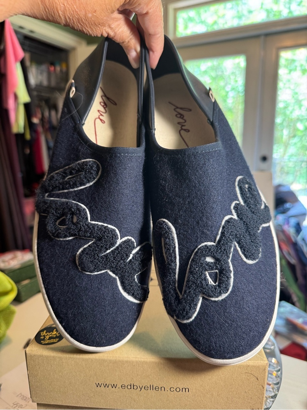 Ellen Degeneres Navy Joland Sneaker with Script Appliqué “Love” NIB - Picture 7 of 12
